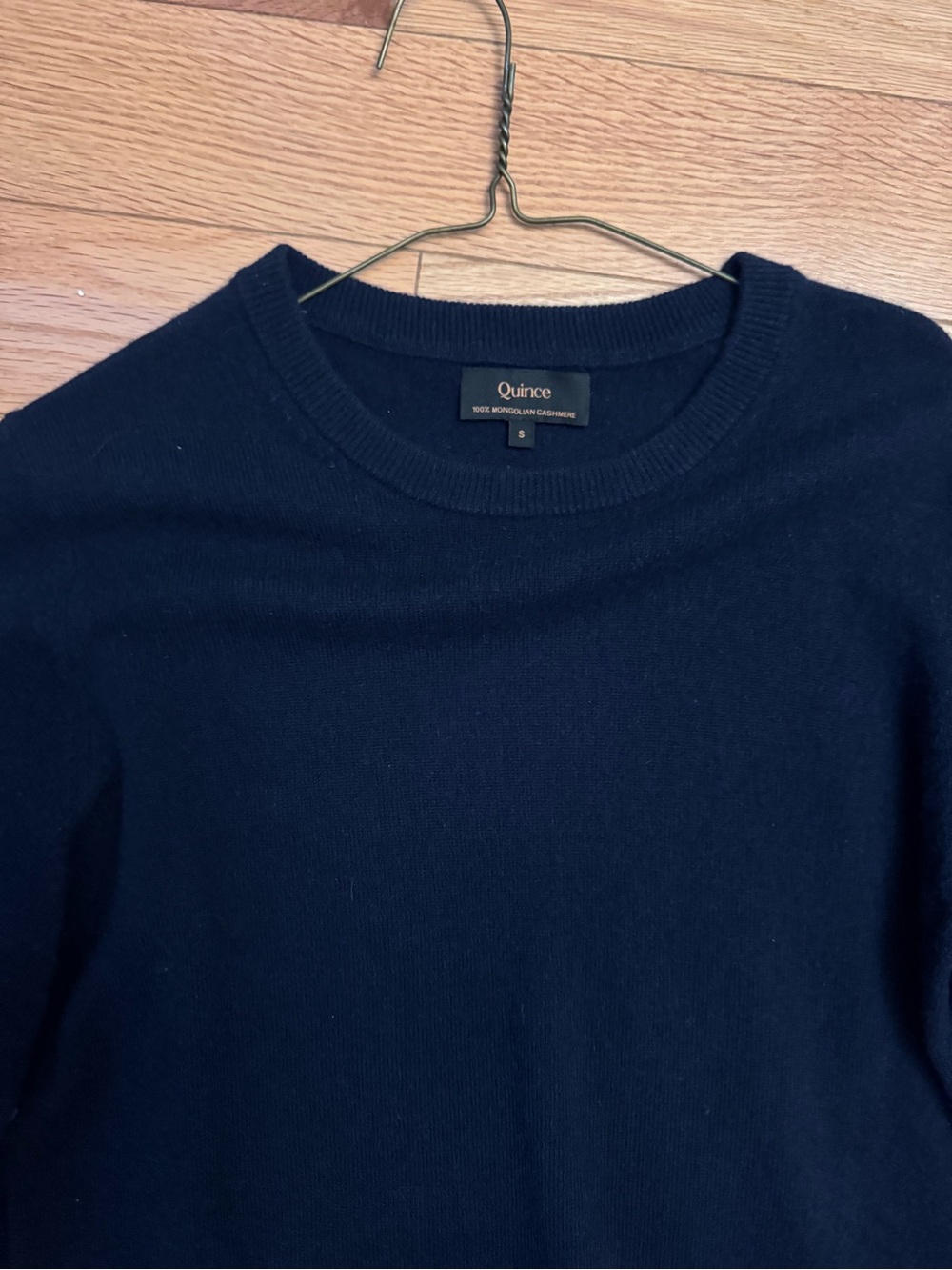 Quince Mongolian Cashmere Crewneck - Picture 9 of 9